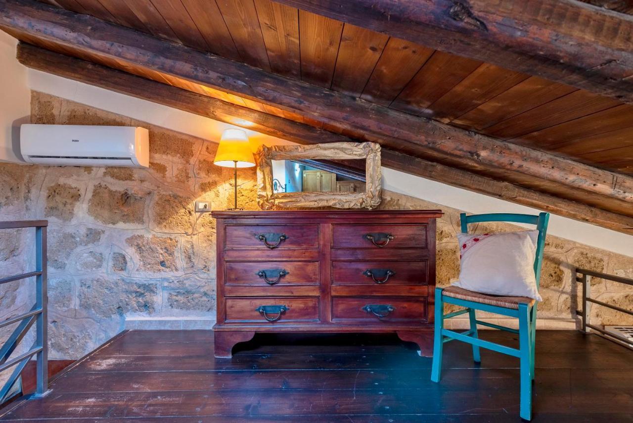 Apartment Topaz Attic In Old Town By Sea Alghero